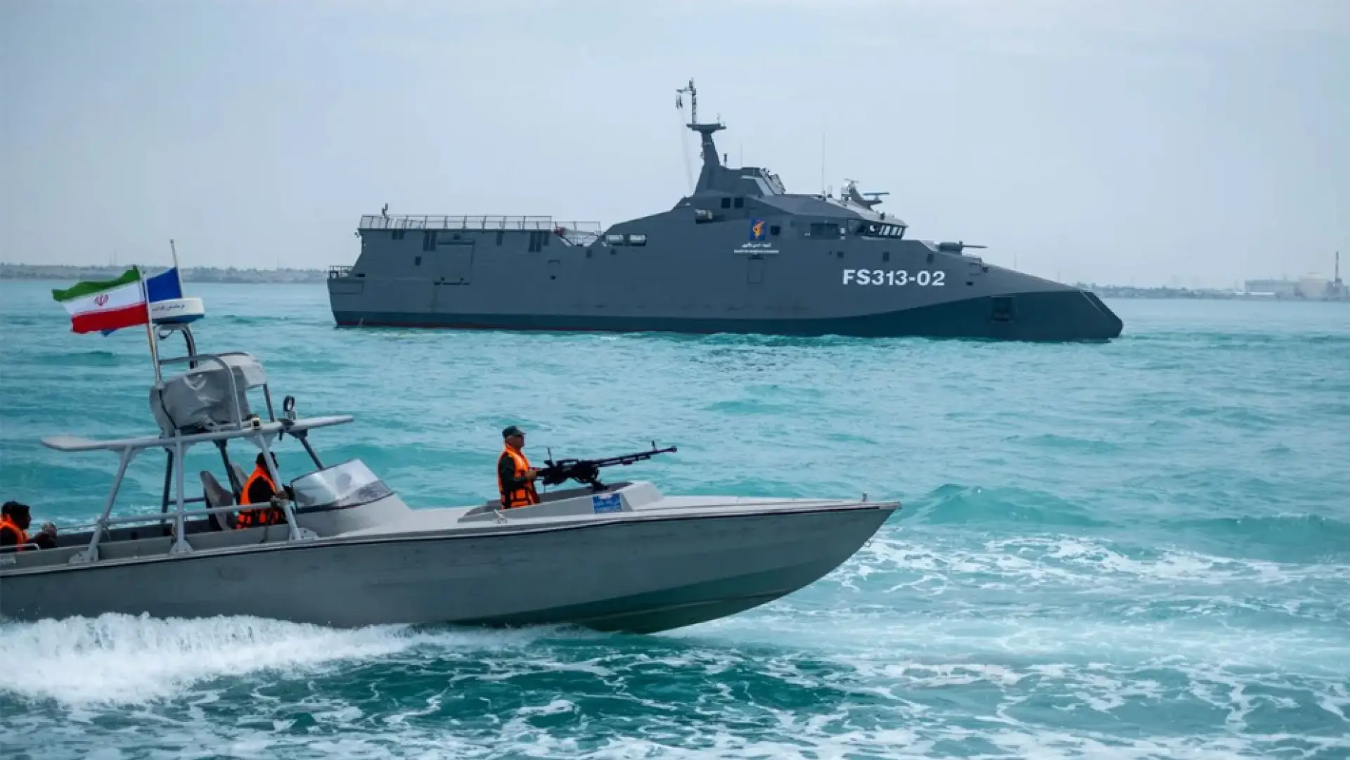 হরমুজ প্রণালিতে বাংলাদেশের জাহাজ চলাচলে বাধা নেই: ঘোষণা ইরানের