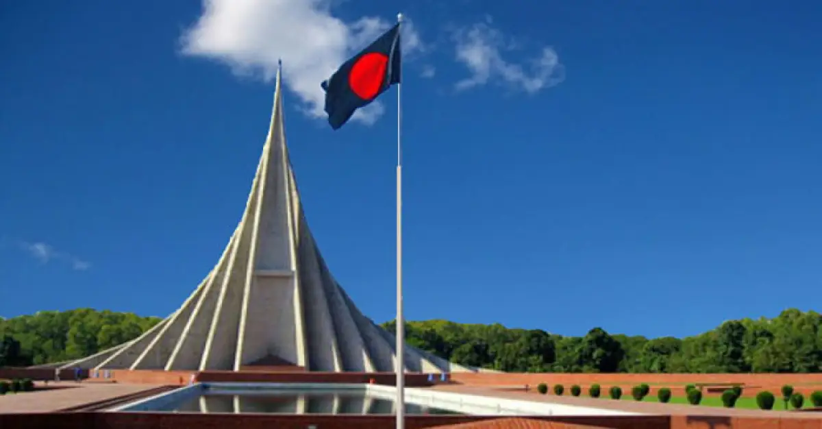 বিনম্র শ্রদ্ধায় ৫৬তম স্বাধীনতা দিবস,বীর সন্তানদের স্মরণে প্রস্তুত জাতি