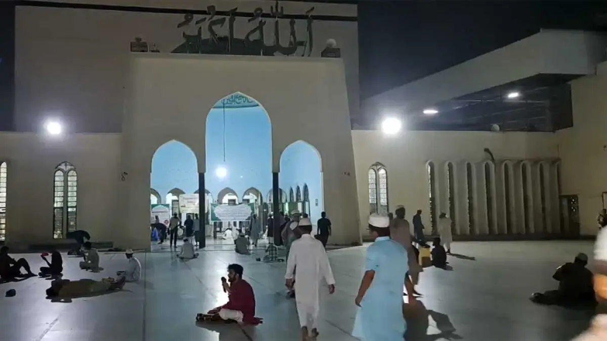 আগামীকাল পবিত্র শবেকদর, বায়তুল মোকাররমে বিশেষ আলোচনা ও দোয়া মাহফিল