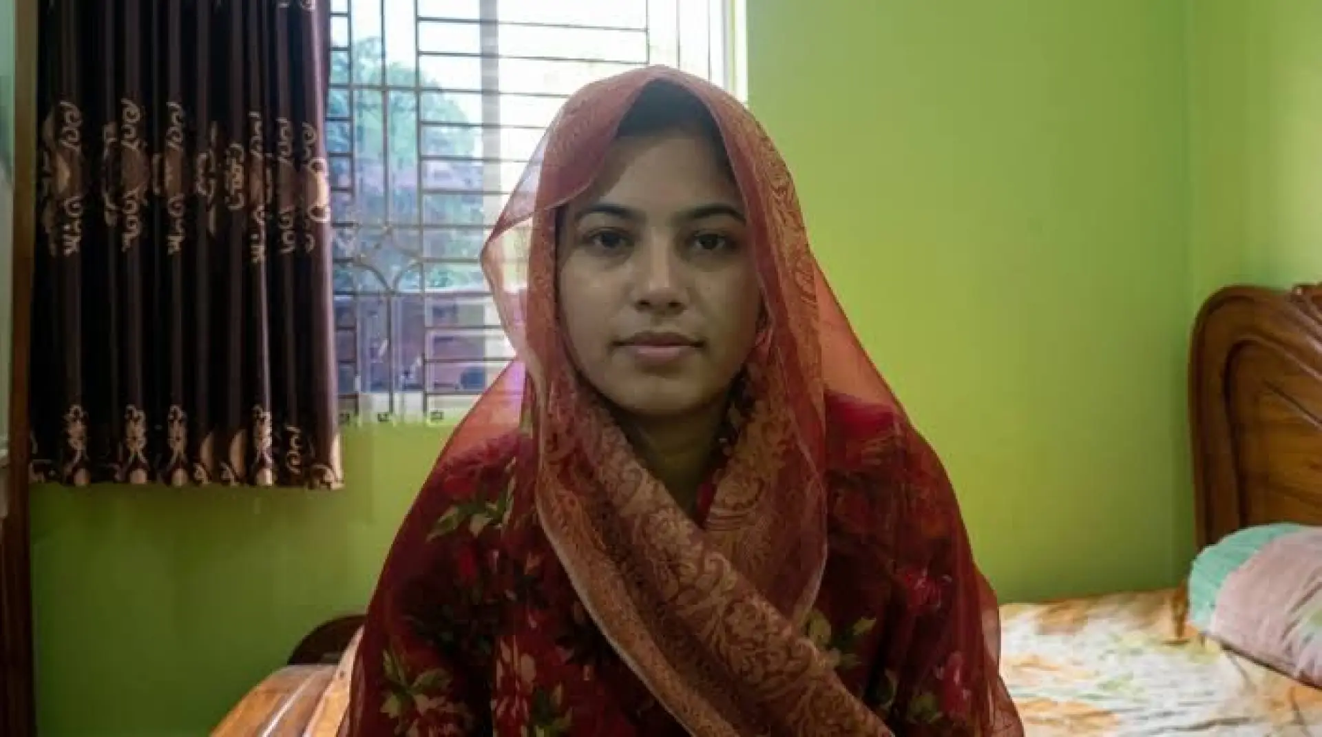 দুই বছরের প্রেমের পর বিয়েতে টালবাহানা, প্রেমিকের বাড়িতে তরুণীর অবস্থান